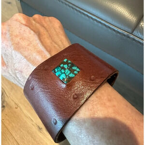 Stunning Leather Turquoise Cuff